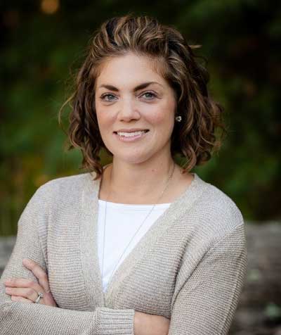 Lauren Scola